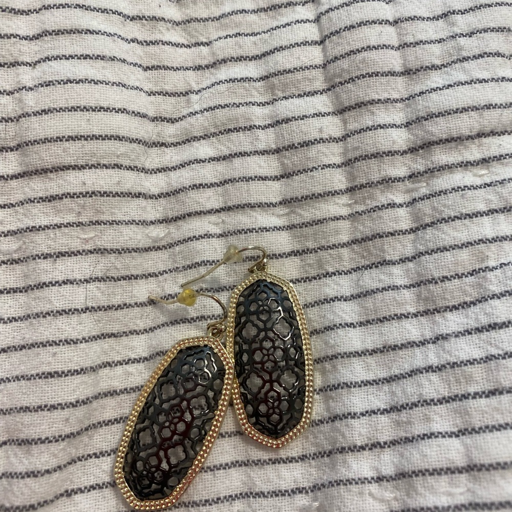 Kendra Scott Black and Gold Earrings